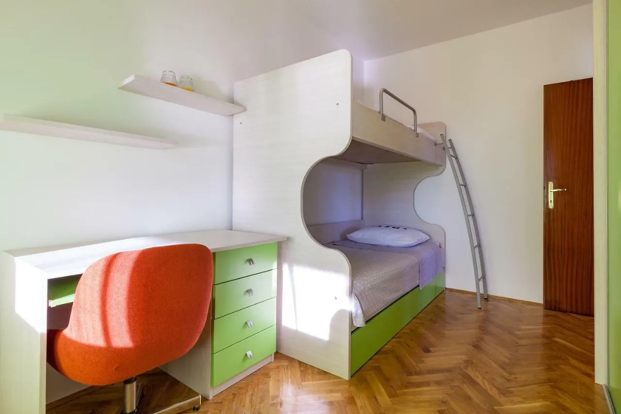 Apartman Stela Gornje Sitno Split